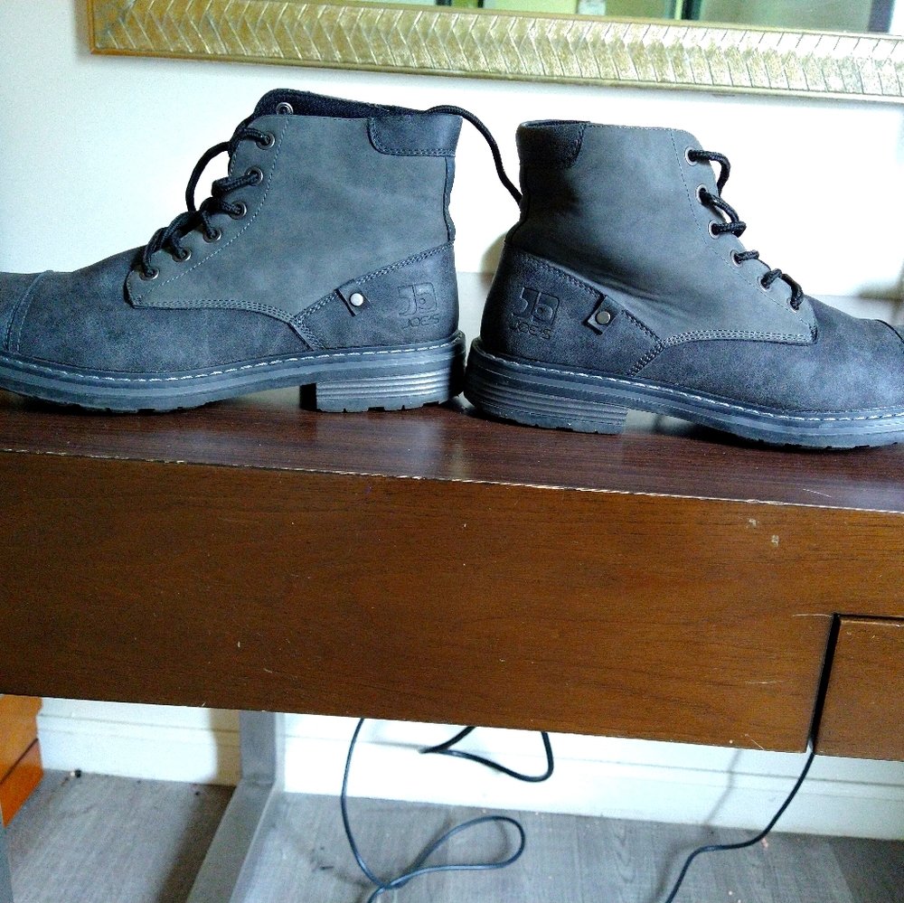 JOE'S BOOTS "CAPPY" MENS SIZE 9